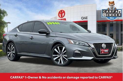 2022 Nissan Altima SR FWD