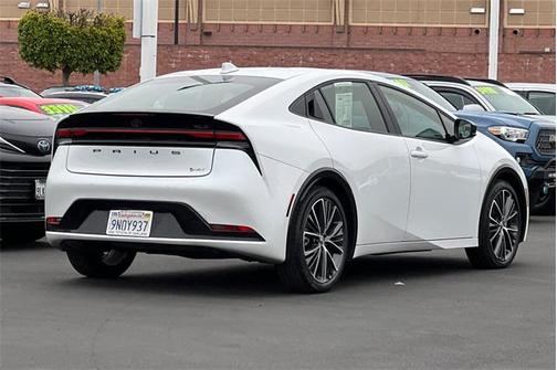 2024 Toyota Prius XLE