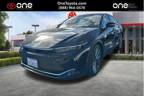 Black 2023 Toyota Crown Limited