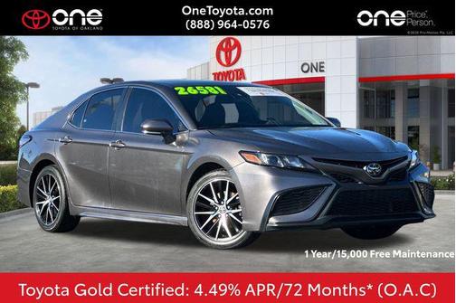 2024 Toyota Camry SE