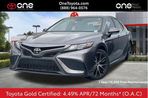 2024 Toyota Camry SE