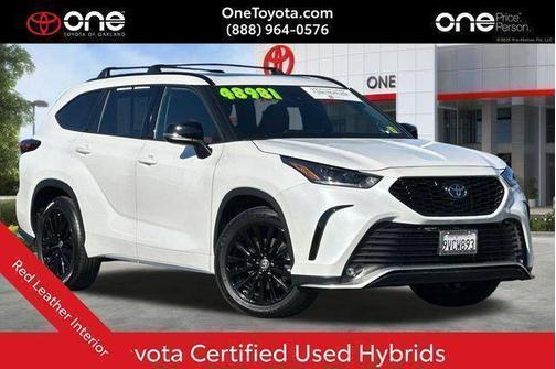 Wind Chill Pearl 2025 Toyota Highlander XSE