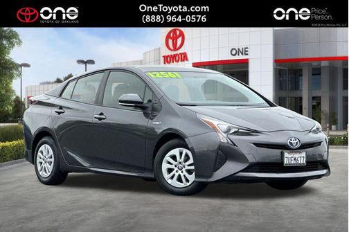 Magnetic Gray Metallic 2016 Toyota Prius Two