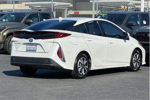 2018 Toyota Prius Prime Plus