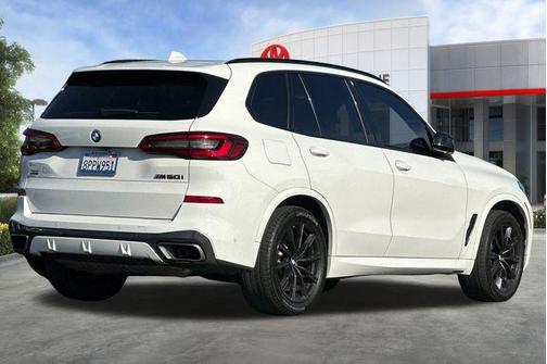 2020 BMW X5 M50i