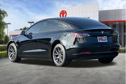 2023 Tesla Model 3 Standard Range