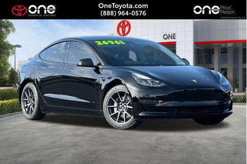 2023 Tesla Model 3 Standard Range