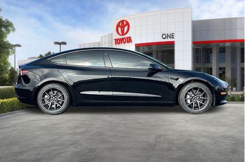 2023 Tesla Model 3 Standard Range