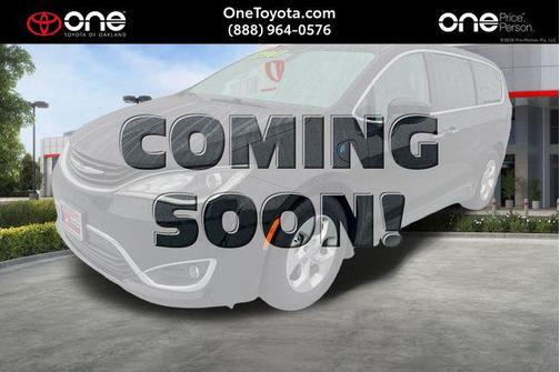 2018 Chrysler Pacifica Hybrid Touring Plus