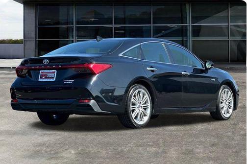 2021 Toyota Avalon Hybrid Limited