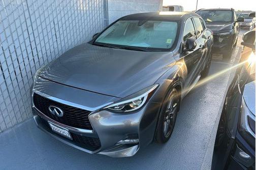 2018 INFINITI QX30 Sport