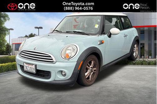 2013 MINI Hardtop Cooper