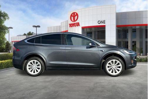 2018 Tesla Model X 75D