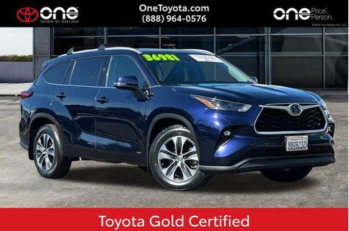 2022 Toyota Highlander Hybrid XLE
