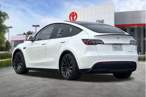2022 Tesla Model Y Performance Dual Motor All-Wheel Drive