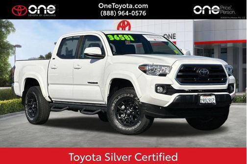 Super White 2019 Toyota Tacoma SR5
