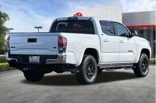 Super White 2019 Toyota Tacoma SR5