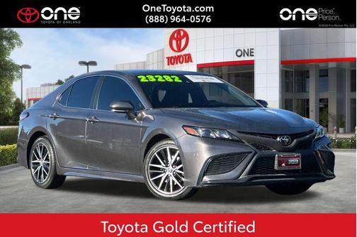 2023 Toyota Camry SE