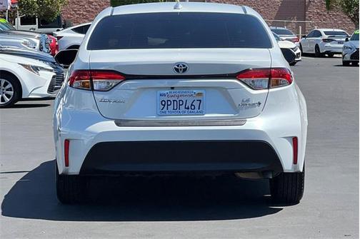 2024 Toyota Corolla Hybrid LE