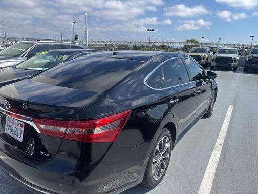 2016 Toyota Avalon XLE