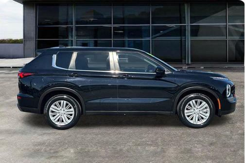 2024 Mitsubishi Outlander ES 2.5 2WD