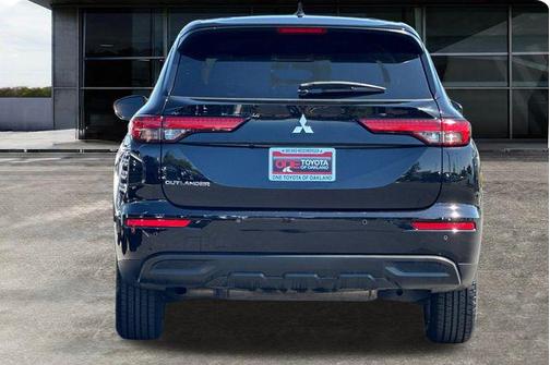 2024 Mitsubishi Outlander ES 2.5 2WD