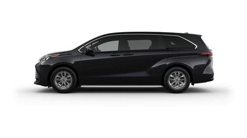2025 Toyota Sienna LE