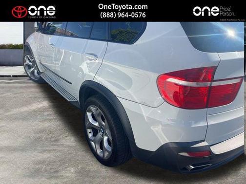 2010 BMW X5 xDrive48i