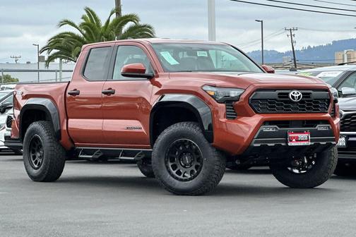 2025 Toyota Tacoma TRD Off Road
