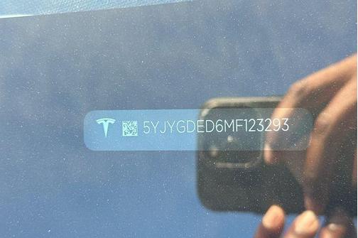 2021 Tesla Model Y Standard Range Rear-Wheel Drive