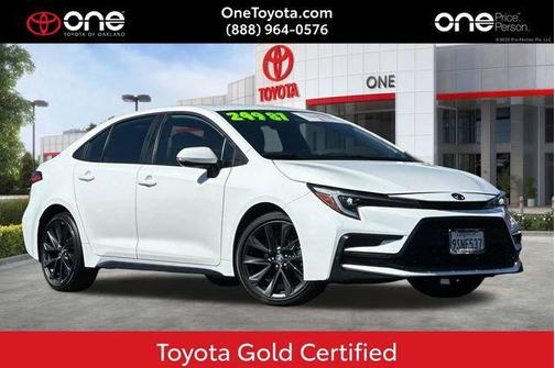Ice Cap 2025 Toyota Corolla SE