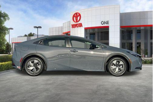2023 Toyota Prius Prime SE