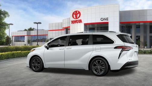 2026 Toyota Sienna Platinum