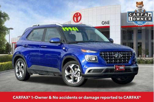 2025 Hyundai VENUE SEL