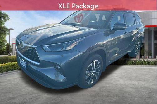 2025 Toyota Highlander Hybrid XLE