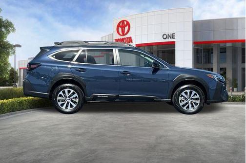 Cosmic Blue Pearl 2025 Subaru Outback Premium