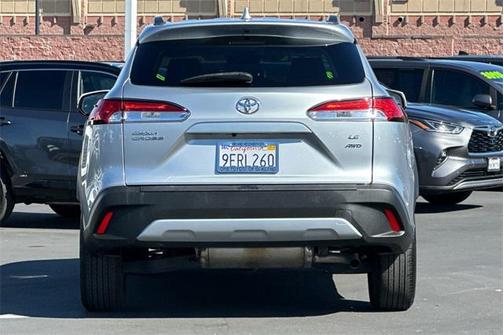 2023 Toyota Corolla Cross LE