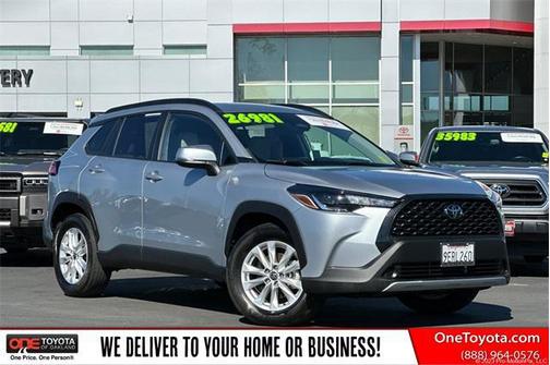 2023 Toyota Corolla Cross LE