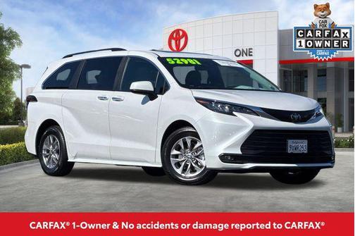 Pearl 2026 Toyota Sienna XLE
