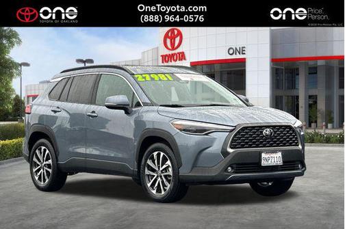 2024 Toyota Corolla Cross XLE