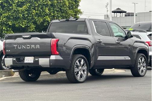 2023 Toyota Tundra Hybrid Capstone