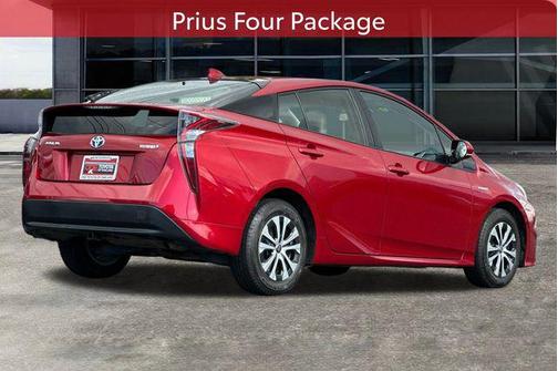 2016 Toyota Prius Four
