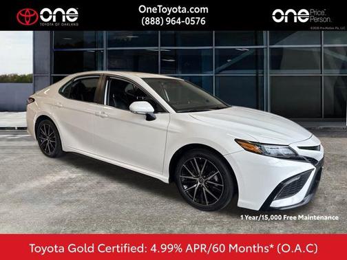 2023 Toyota Camry SE