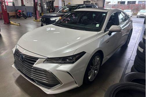 2021 Toyota Avalon Hybrid Limited