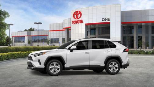 2025 Toyota RAV4 XLE