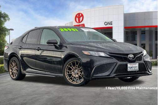 2024 Toyota Camry SE