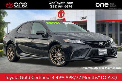 2024 Toyota Camry SE