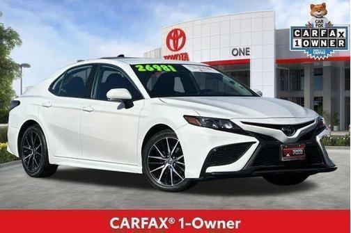 Ice Cap 2024 Toyota Camry SE