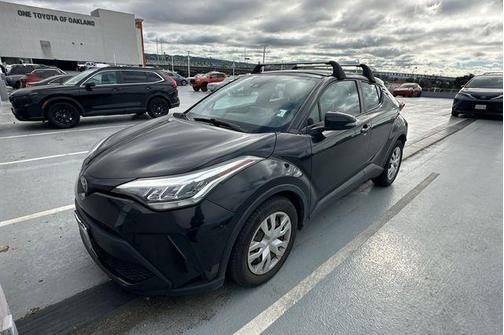 2021 Toyota C-HR LE