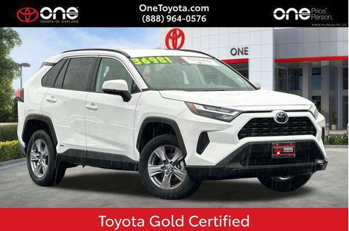 2025 Toyota RAV4 Hybrid XLE
